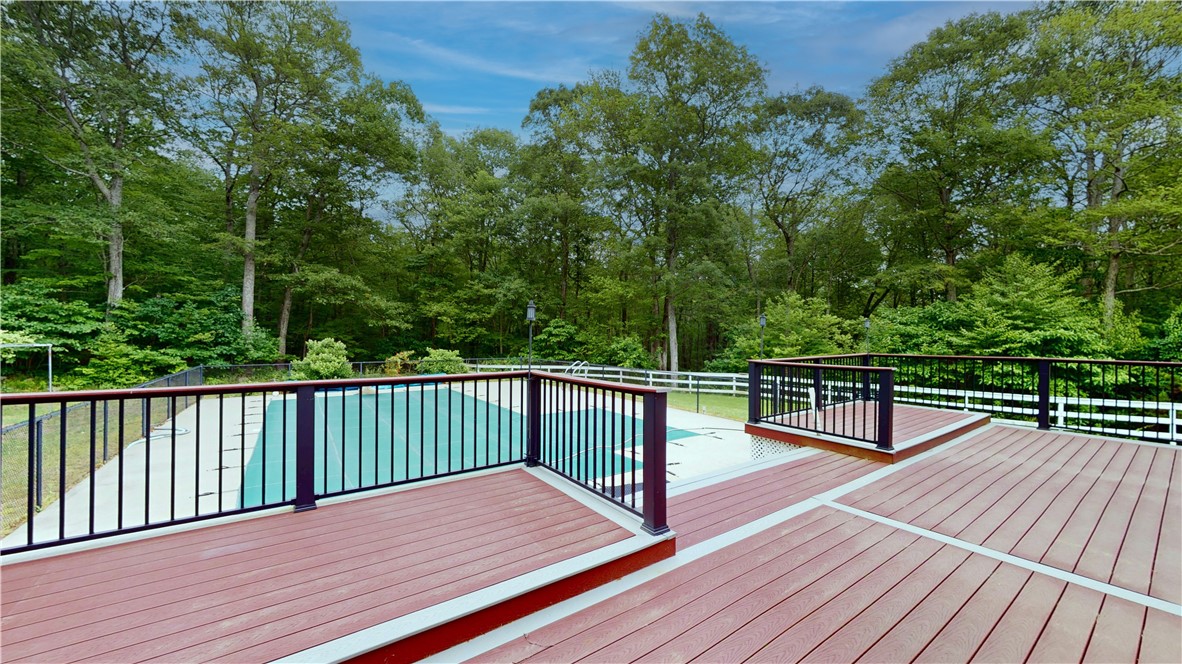 4 Tray Hollow Road Foster, RI 02825 - Photo 5 of 46