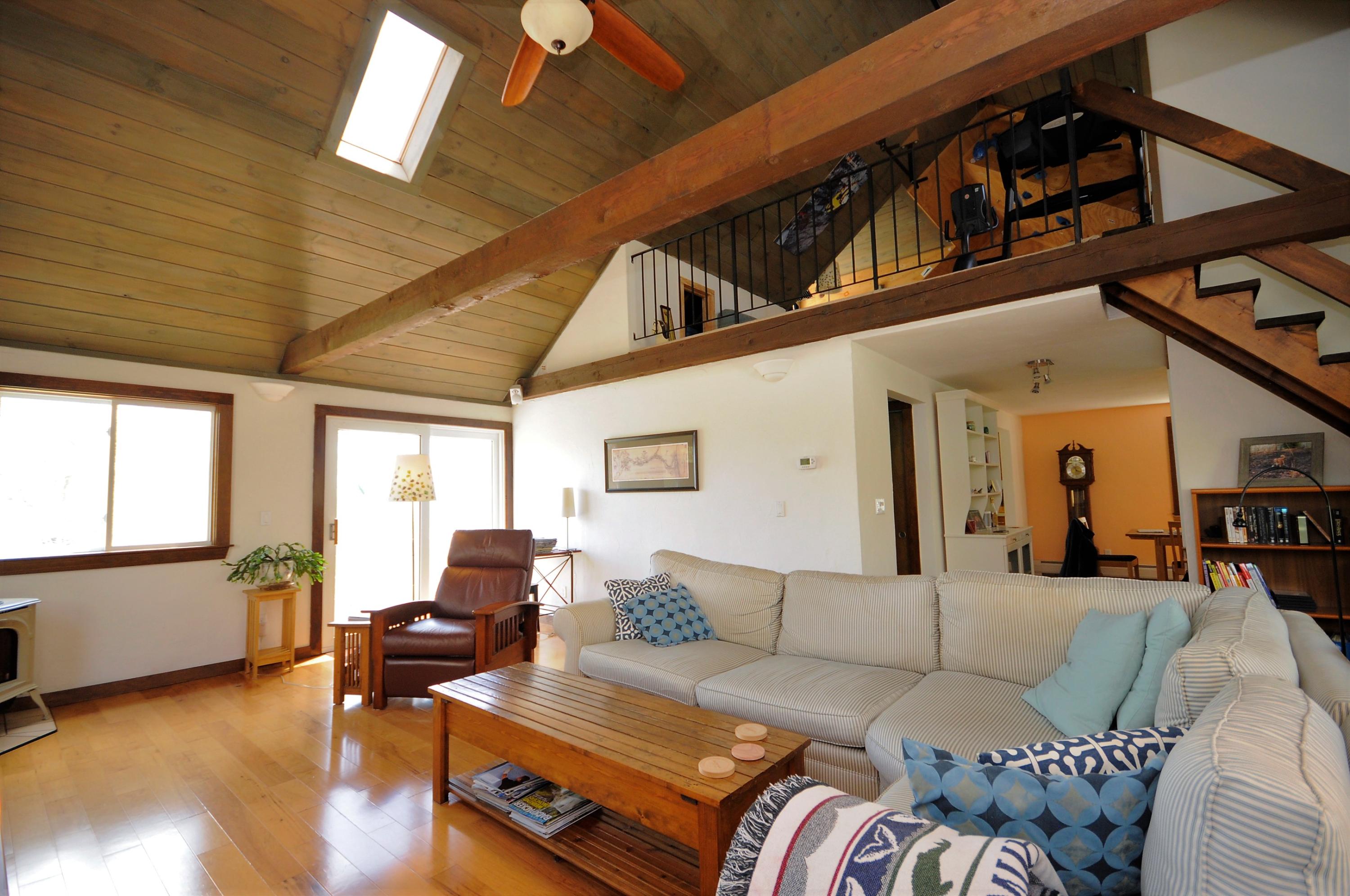 8 McGrath Road Sagamore Beach, MA 02562 - Photo 6 of 25 a living room with furniture