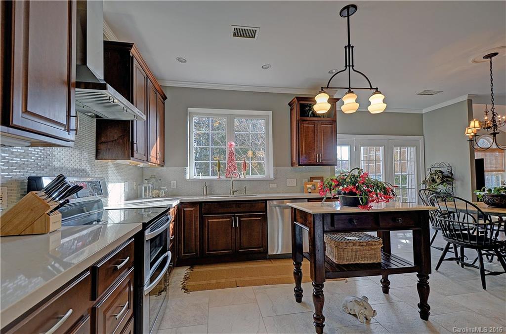 304 Matthews Estates Road Matthews, NC 28105 - Photo 14 of 24
