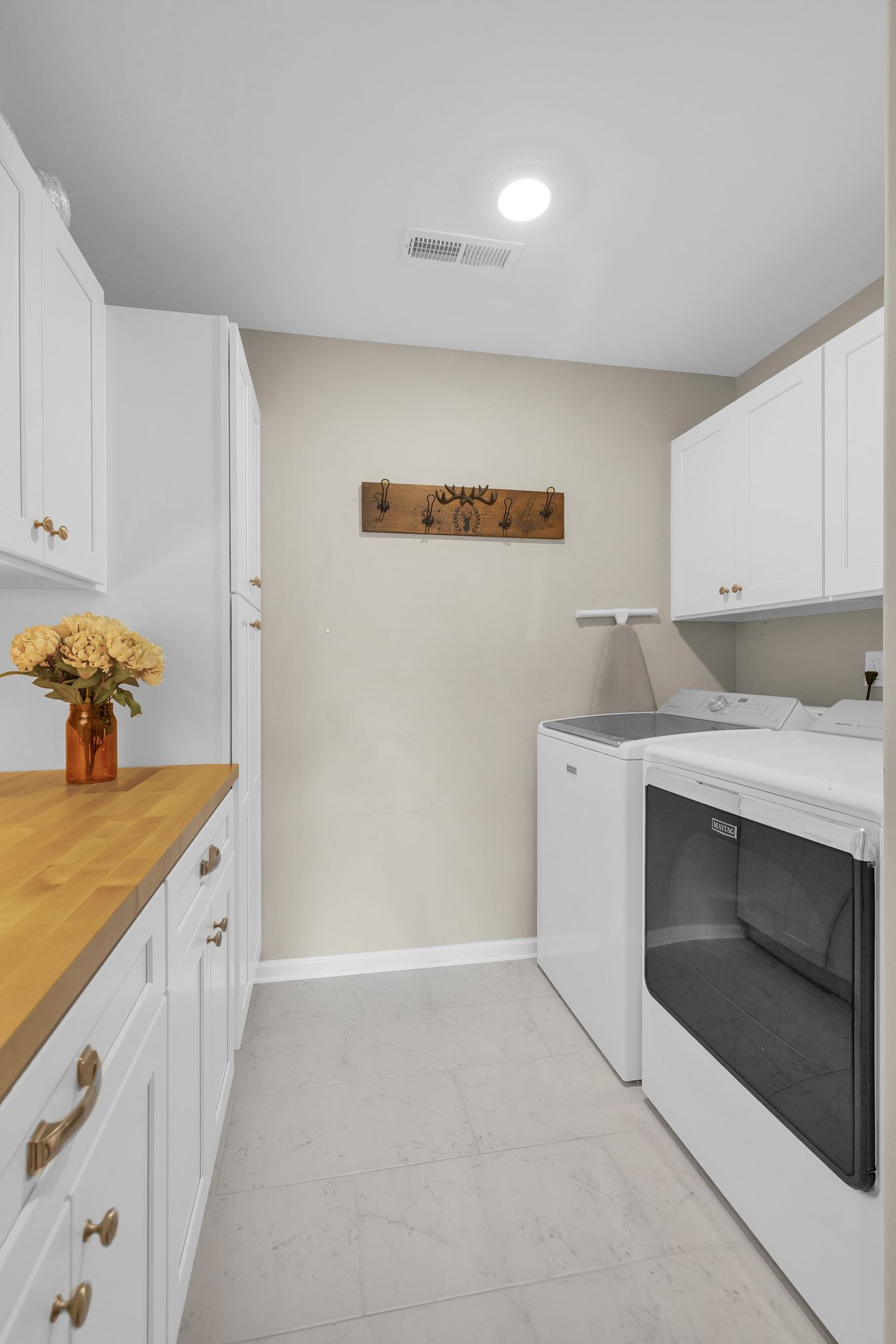 3232 Owl Hollow Road Belvidere, TN 37306 - Photo 11 of 43