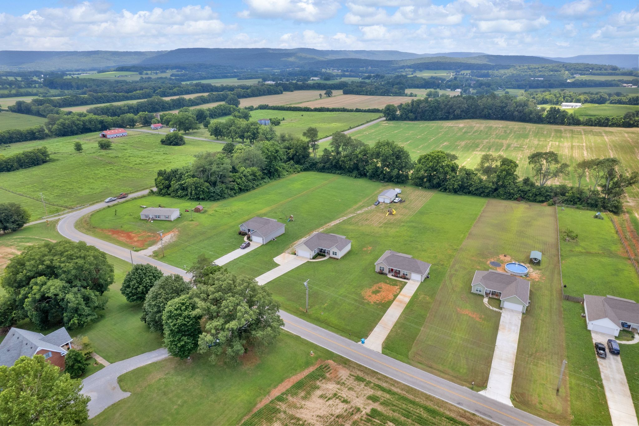 3232 Owl Hollow Road Belvidere, TN 37306 - Photo 35 of 43 an aerial view of a residential houses with outdoor space and lake view