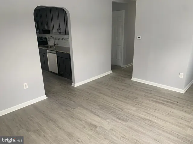 $2,250 | 18 Armor Court, Middle River, MD 21220