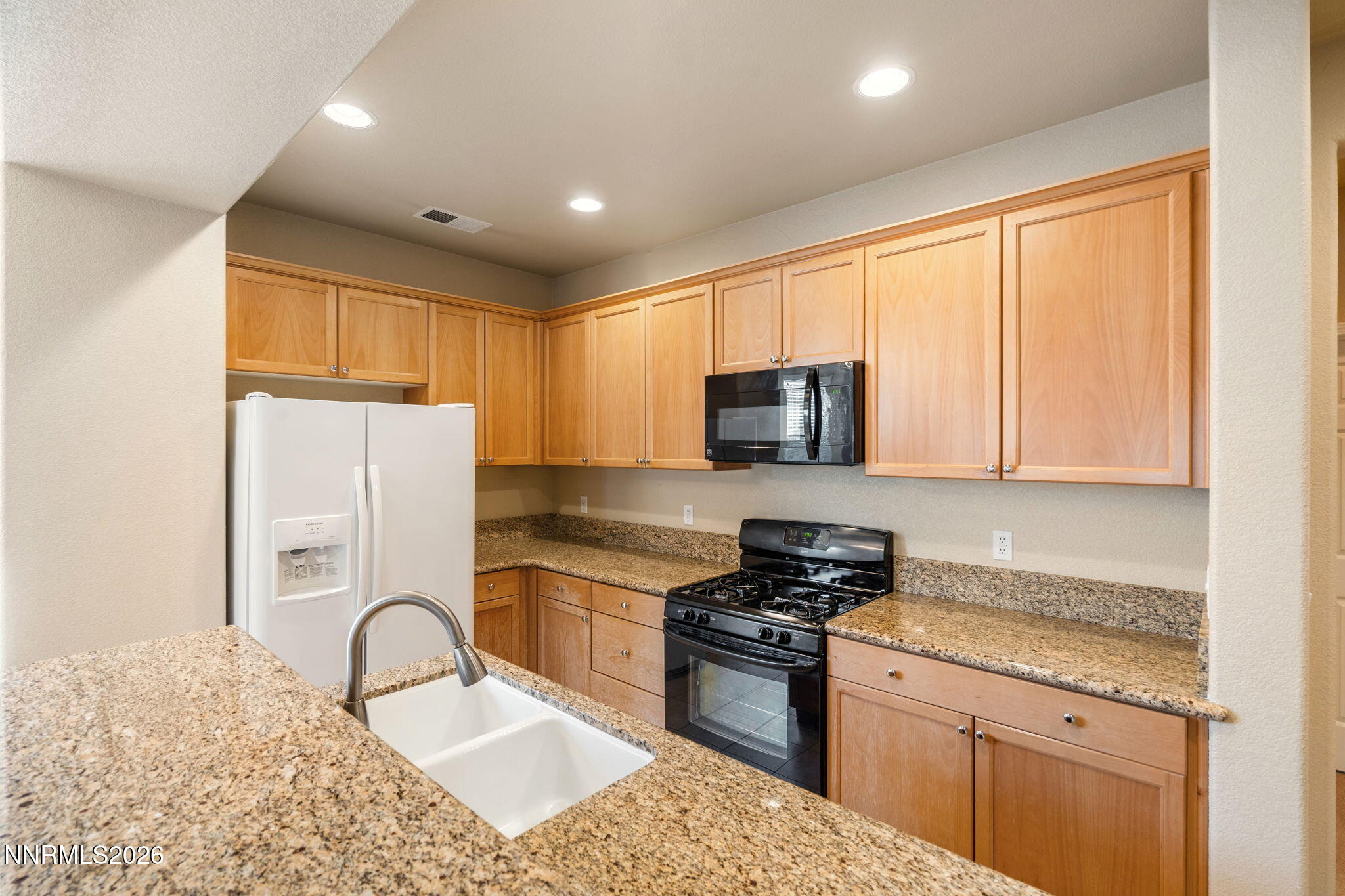 2205 Grosvenor Park Place Reno, NV 89509 - Photo 18 of 36 kitchen 5