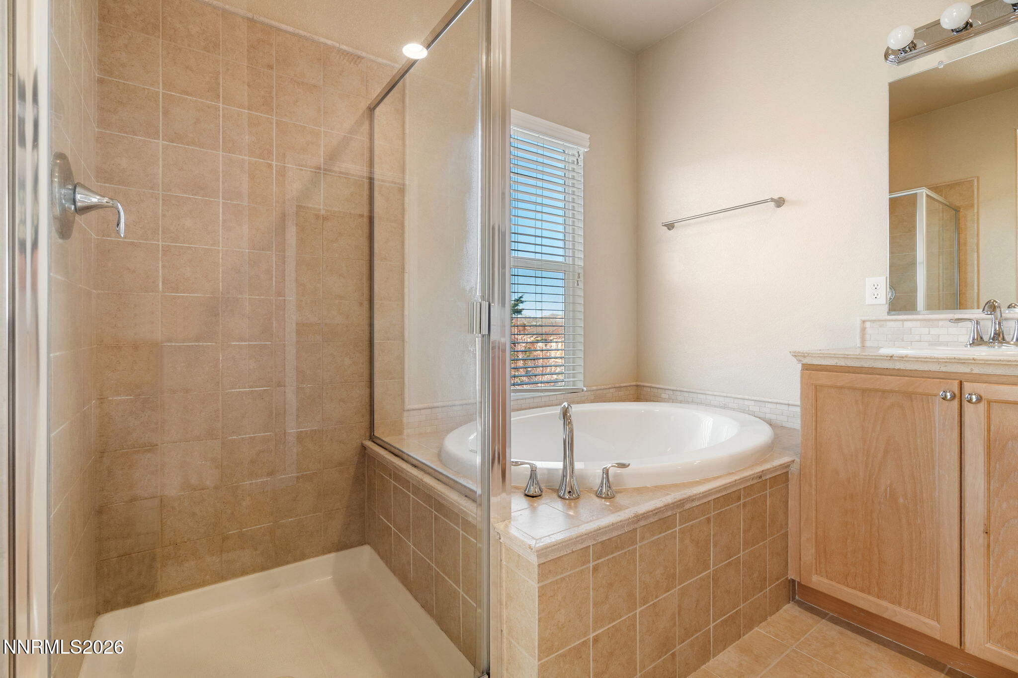 2205 Grosvenor Park Place Reno, NV 89509 - Photo 23 of 36 master bath 3