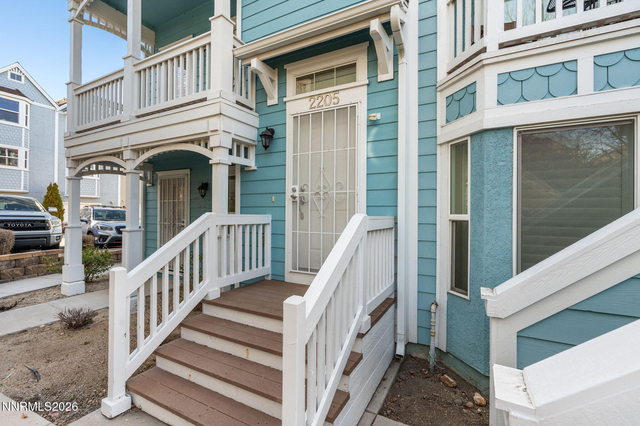 2205 Grosvenor Park Place Reno, NV 89509 - Photo 3 of 36 front 3