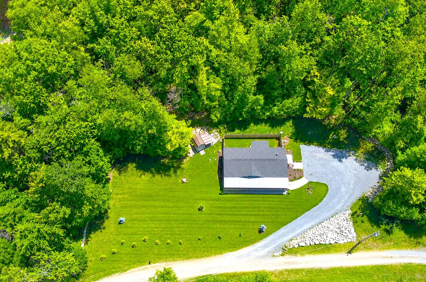 38 Oak Ridge Lane Bennington, VT 05201 - Photo 5 of 26
