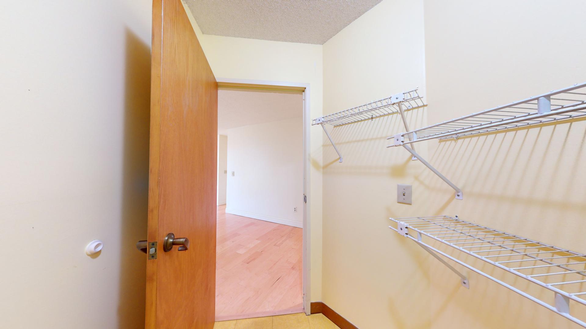 112 Franklin Street, Unit B3 Bangor, ME 04401 - Photo 23 of 86 112-Franklin-St-Unit-B3-04262024_124817