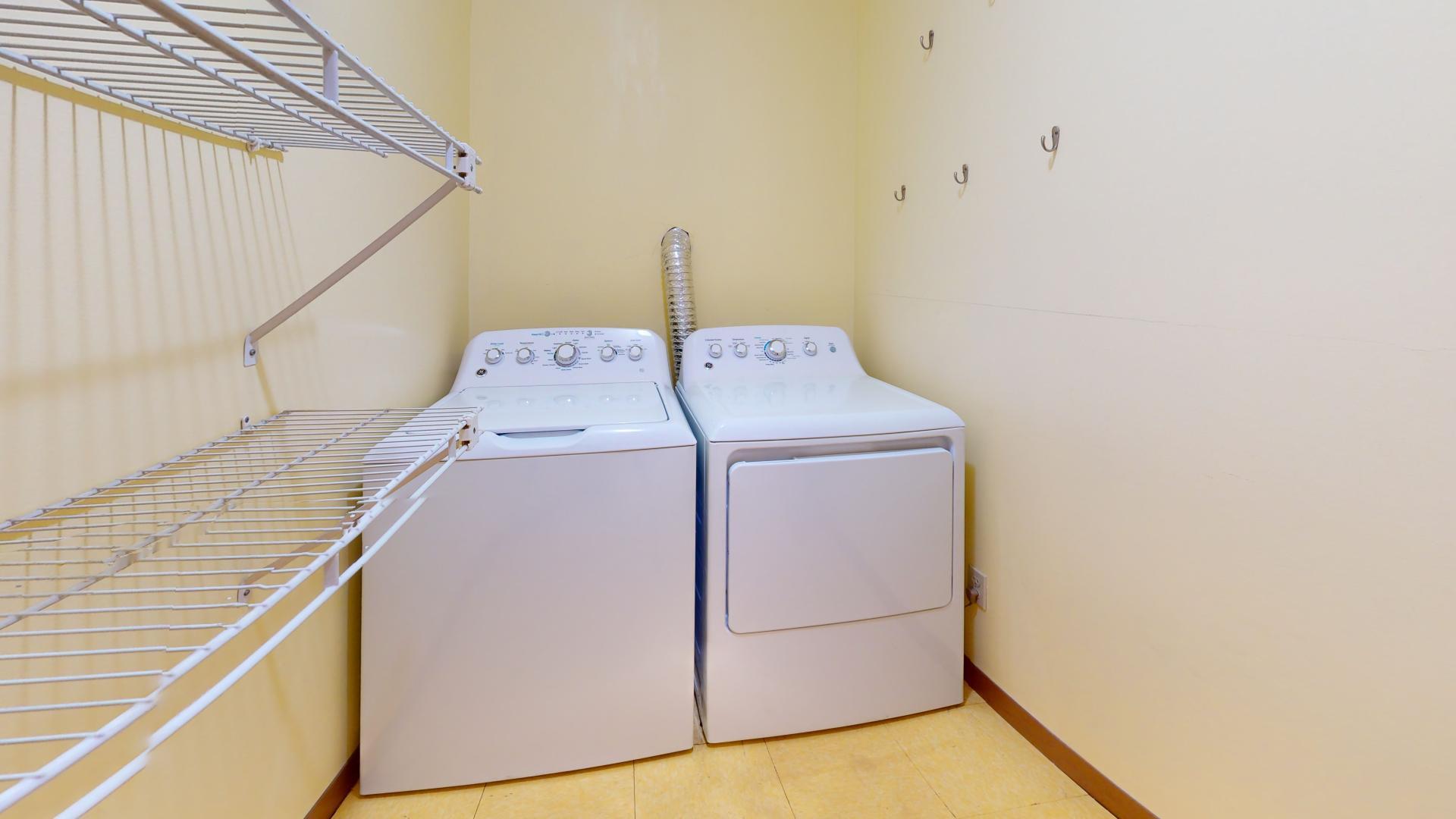 112 Franklin Street, Unit B3 Bangor, ME 04401 - Photo 26 of 86 112-Franklin-St-Unit-B3-Laundry