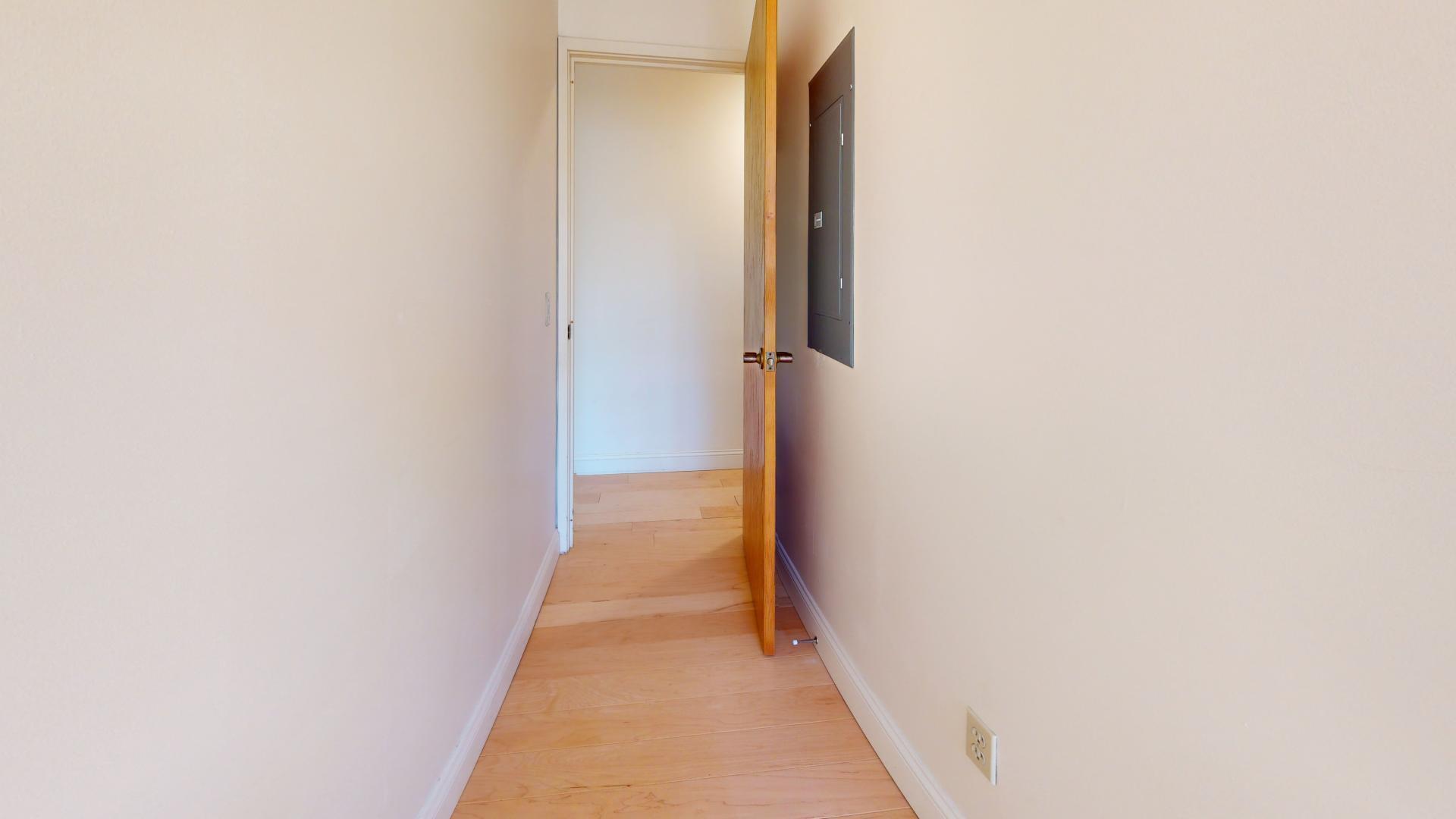 112 Franklin Street, Unit B3 Bangor, ME 04401 - Photo 30 of 86 112-Franklin-St-Unit-B3-Bedroom 4