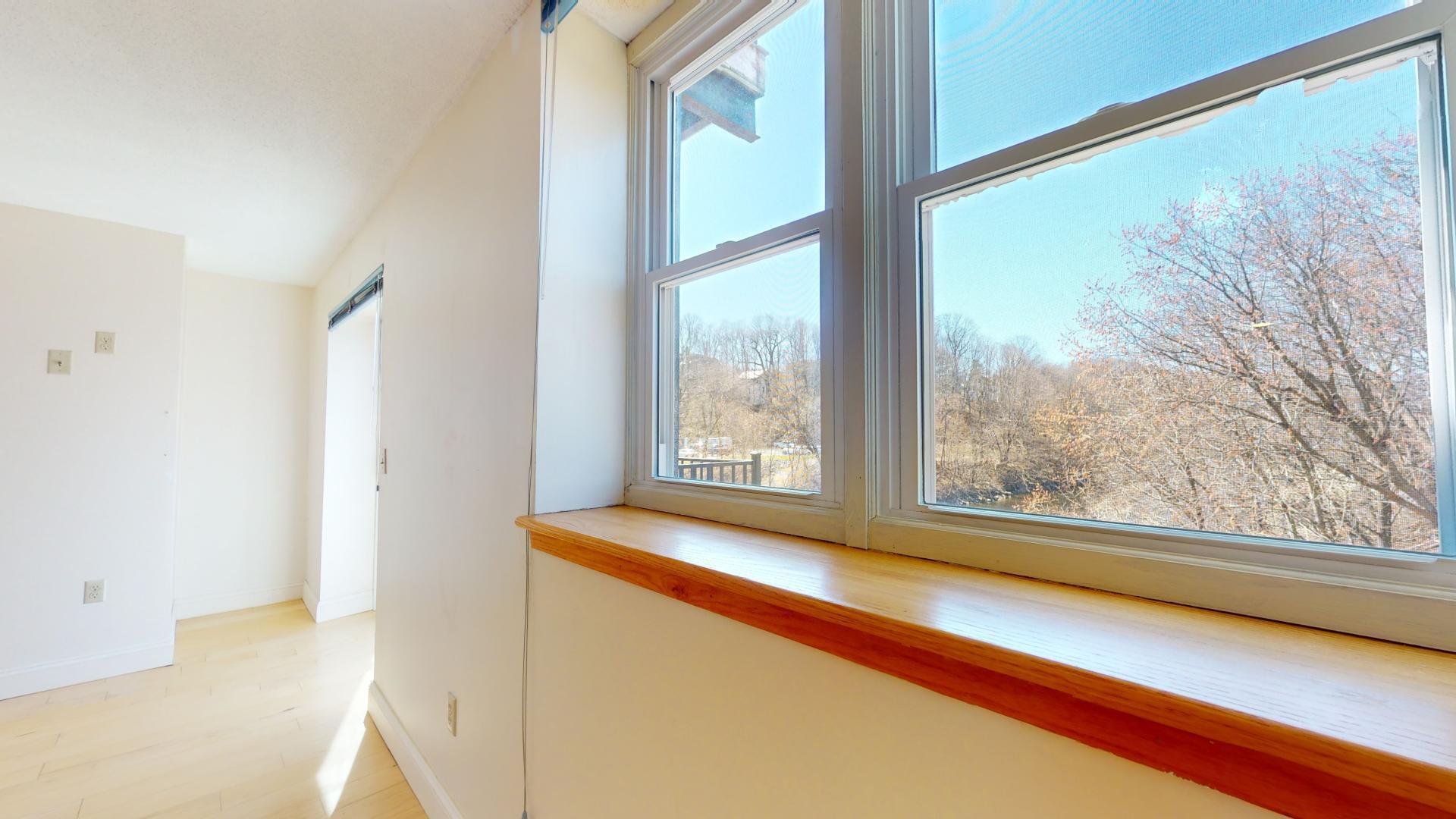 112 Franklin Street, Unit B3 Bangor, ME 04401 - Photo 40 of 86 112-Franklin-St-Unit-B3-04262024_125833