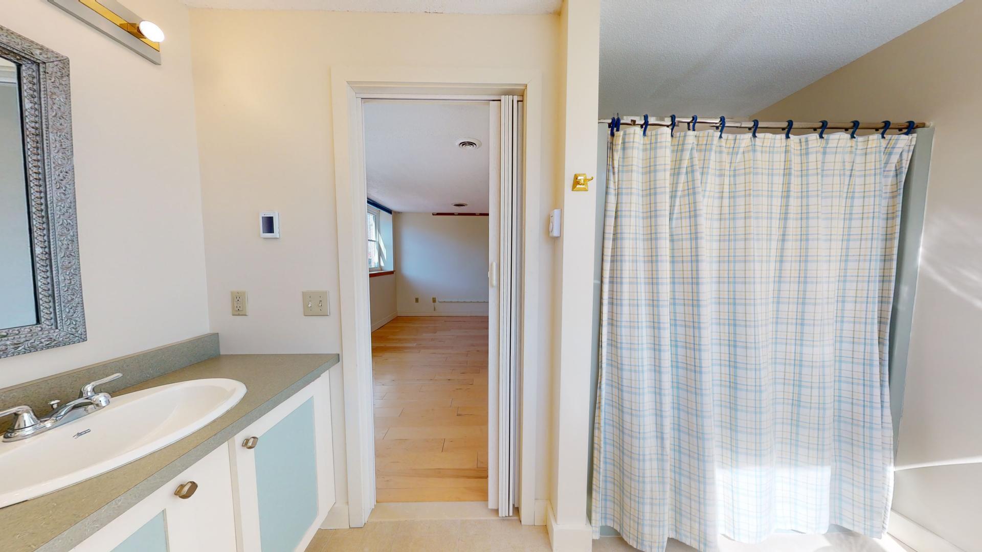 112 Franklin Street, Unit B3 Bangor, ME 04401 - Photo 48 of 86 112-Franklin-St-Unit-B3-04262024_130715