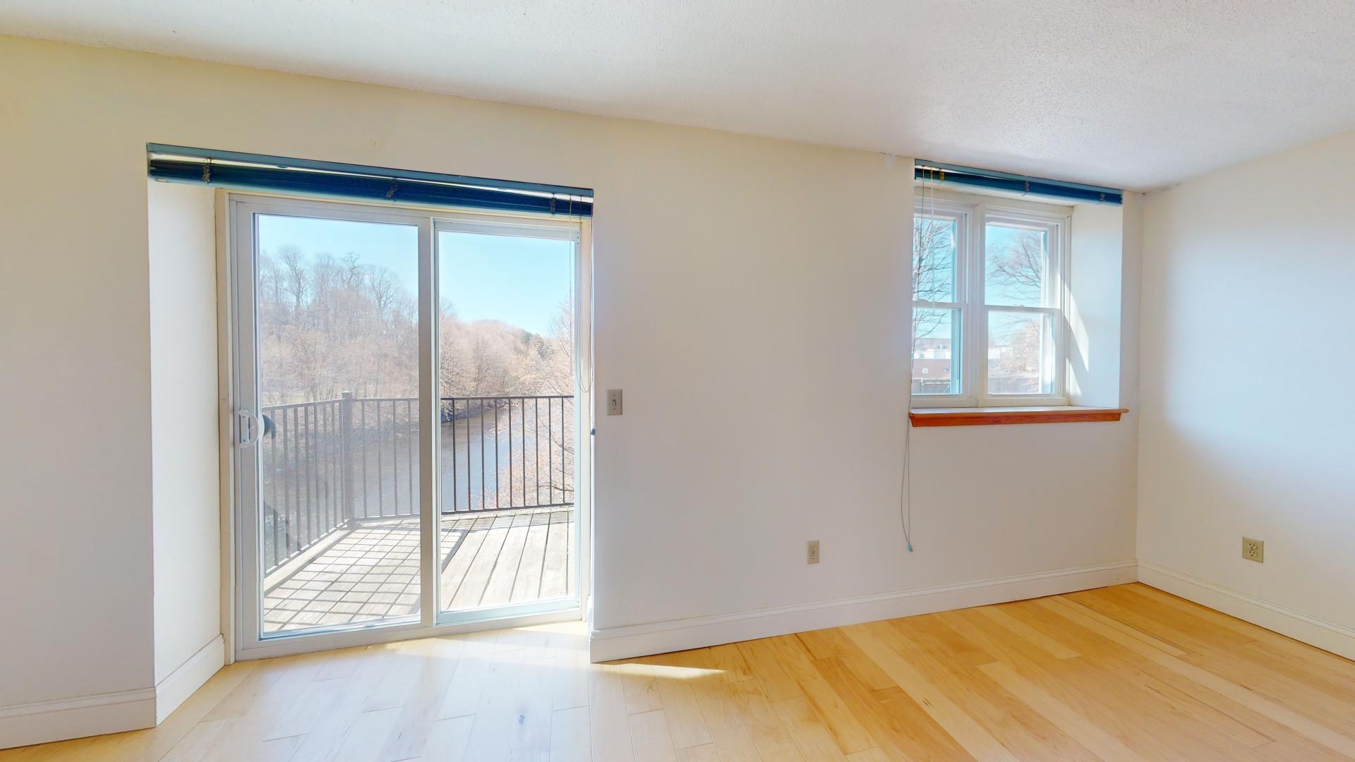 112 Franklin Street, Unit B3 Bangor, ME 04401 - Photo 50 of 86 112-Franklin-St-Unit-B3-04262024_130800