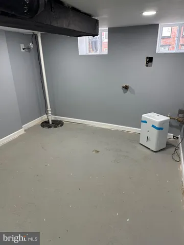 $159,000 | 1002 North Pine Street, Wilmington, DE 19801