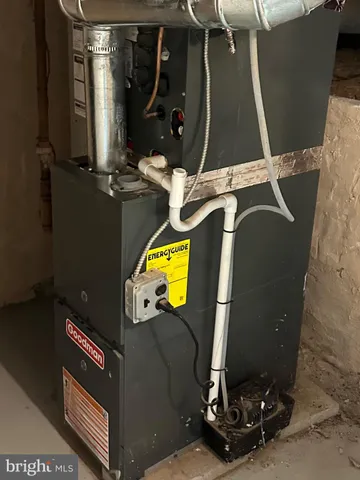 $159,000 | 1002 North Pine Street, Wilmington, DE 19801