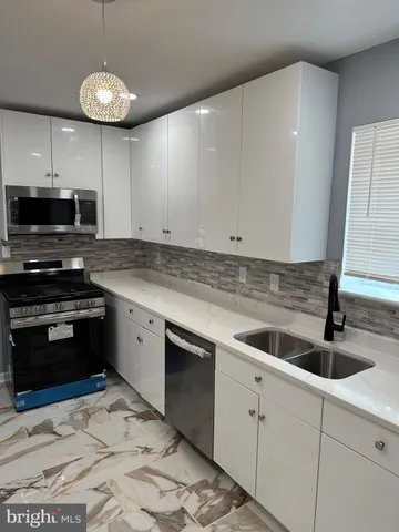 $159,000 | 1002 North Pine Street, Wilmington, DE 19801