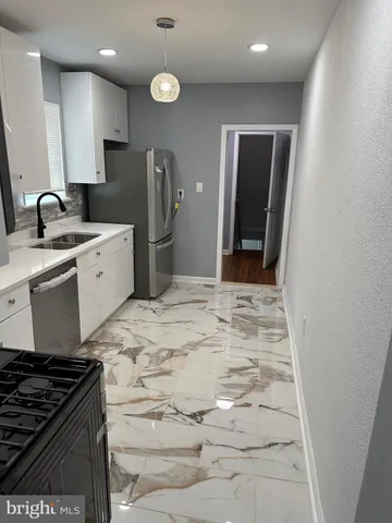 $159,000 | 1002 North Pine Street, Wilmington, DE 19801