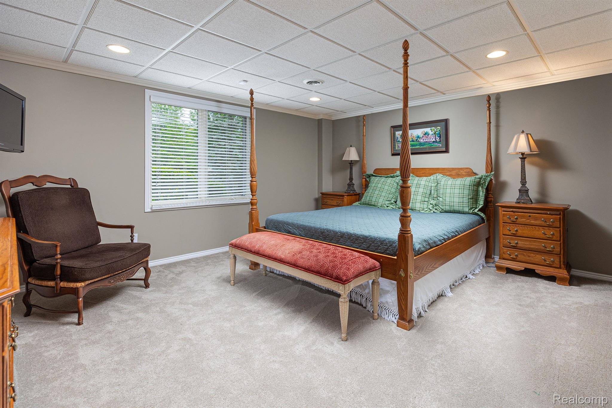 2609 Summerlin Court Rochester, MI 48306 - Photo 31 of 38 Basement Bedroom 4