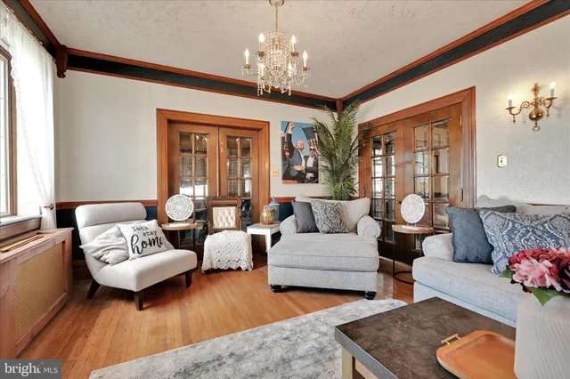 $419,900 | 518 East Broad Street, Tamaqua, PA 18252