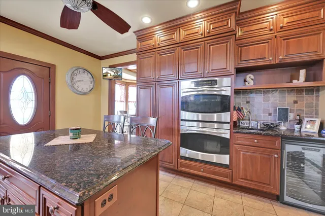 $419,900 | 518 East Broad Street, Tamaqua, PA 18252