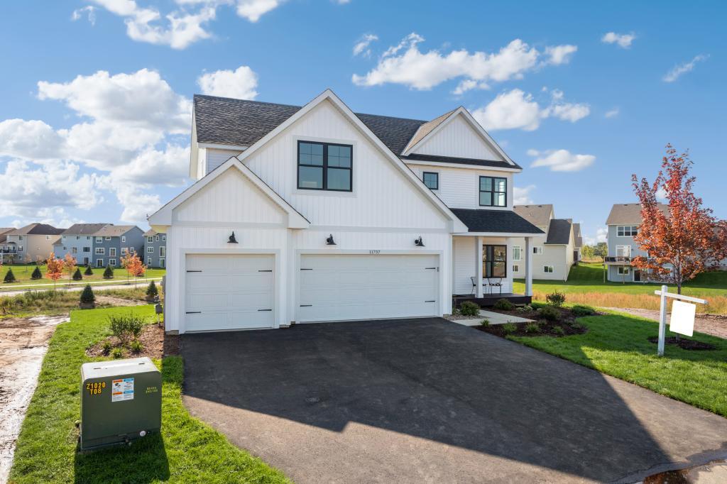 6469 Fox Road Lino Lakes, MN 55014 - Photo 3 of 33 Gallery Image 3
