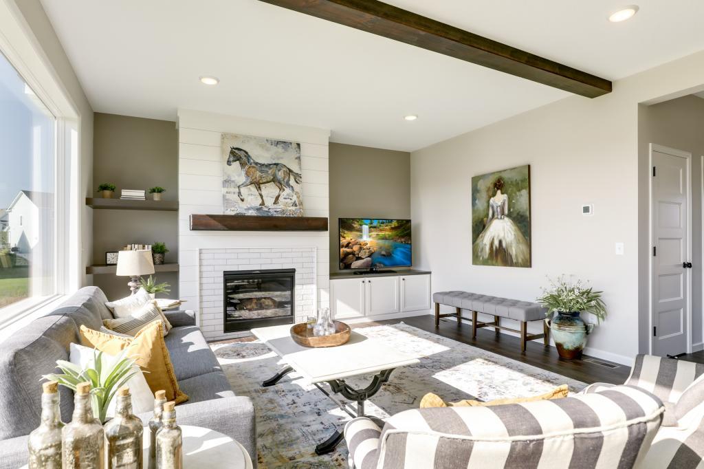 6469 Fox Road Lino Lakes, MN 55014 - Photo 8 of 33 Gallery Image 8