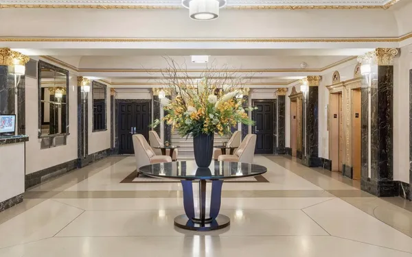 $6,300 | 27 West 72nd Street, Unit 411 | Upper West Side