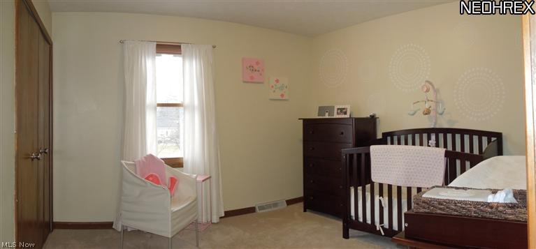 5909 Chestnut Road Independence, OH 44131 - Photo 15 of 15 Bedroom 3 Looking In