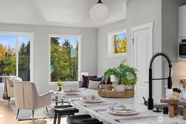 $779,990 | 16823 Alder Way, Unit E8, Lynnwood, WA 98037