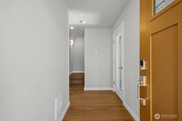 $779,990 | 16823 Alder Way, Unit E8, Lynnwood, WA 98037