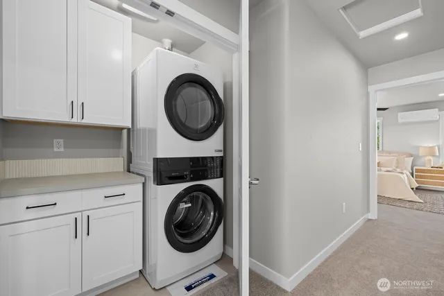 $779,990 | 16823 Alder Way, Unit E8, Lynnwood, WA 98037