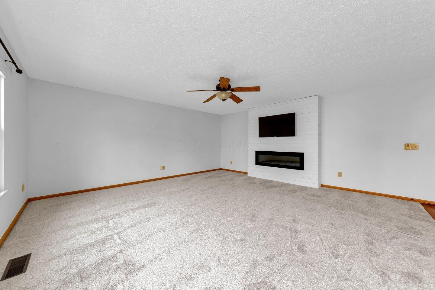 304 Shellbark Road Marysville, OH 43040 - Photo 33 of 55 033-304ShellbarkRoad-Marysville-OH-43040