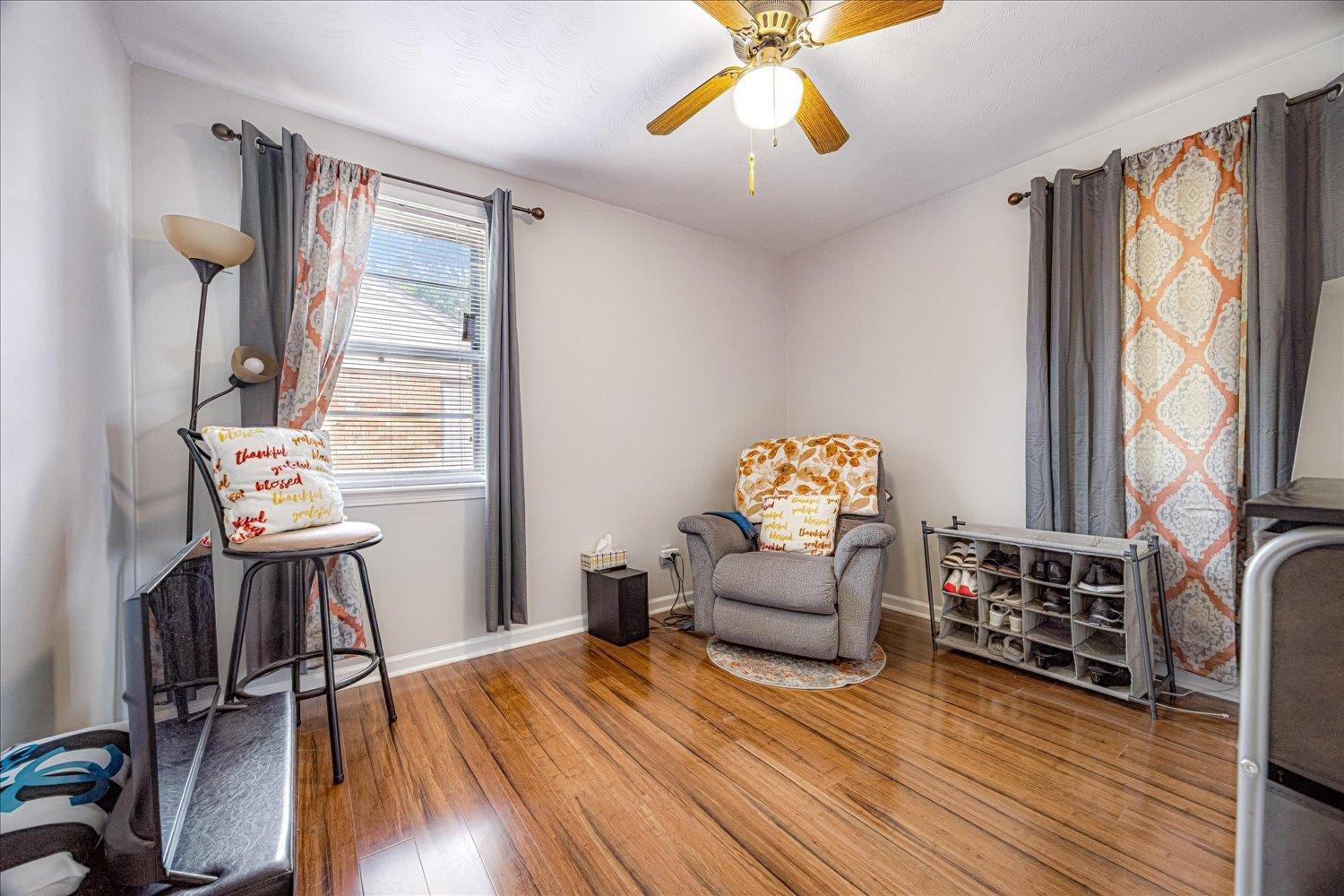 3128 Cherry Road Memphis, TN 38118 - Photo 27 of 40 a bedroom with furniture and a window
