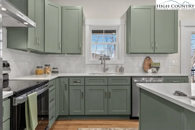 $424,900 | 587 Memorial Park Drive, Sparta, NC 28675