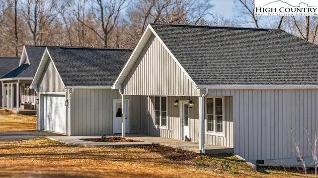 $424,900 | 587 Memorial Park Drive, Sparta, NC 28675