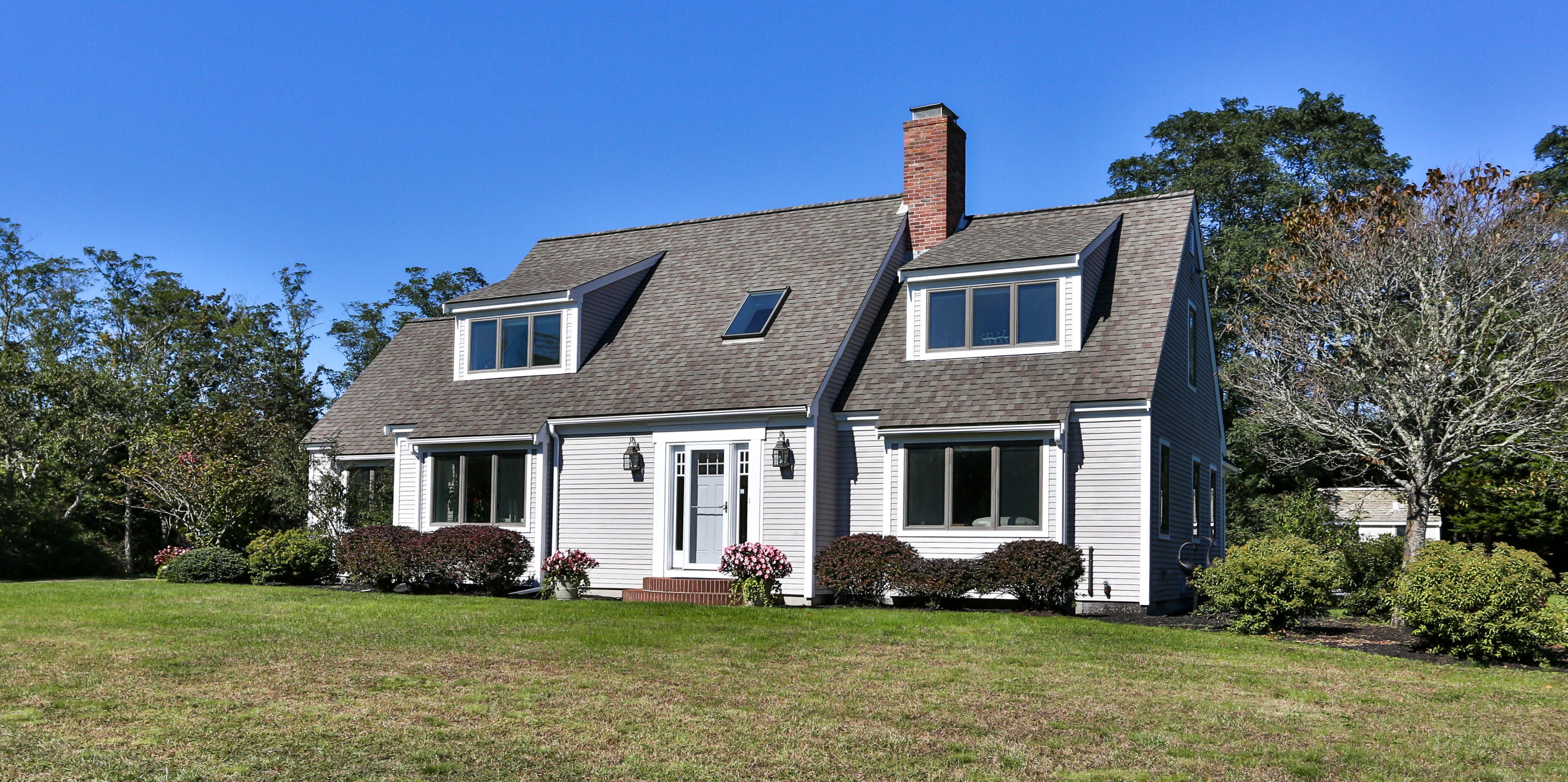 52 Dyer Prince Road Eastham, MA 02642 - Photo 30 of 35 52DyeLR-6