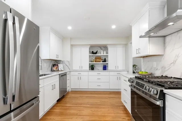 $6,700 | 29 Cottage Street, Unit 29, Newton, MA 02464