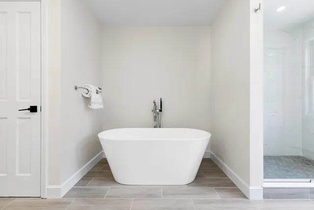 $6,700 | 29 Cottage Street, Unit 29, Newton, MA 02464