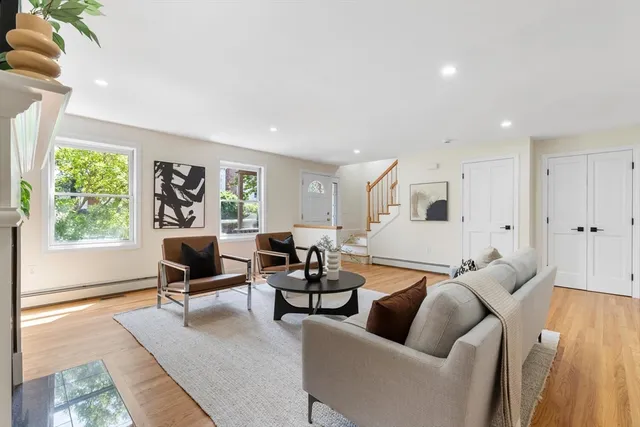 $6,700 | 29 Cottage Street, Unit 29, Newton, MA 02464