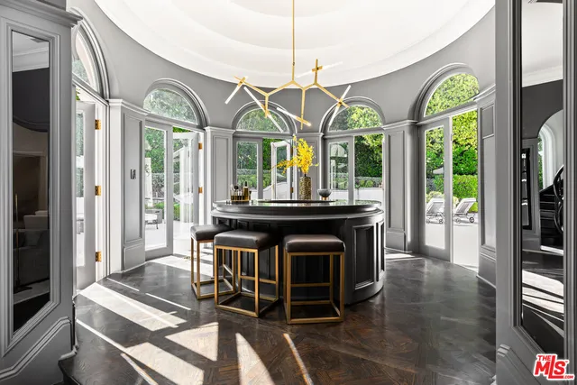 $85,000 | 1091 Laurel Way, Beverly Hills, CA 90210