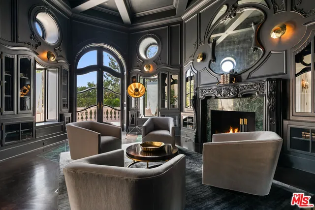 $85,000 | 1091 Laurel Way, Beverly Hills, CA 90210