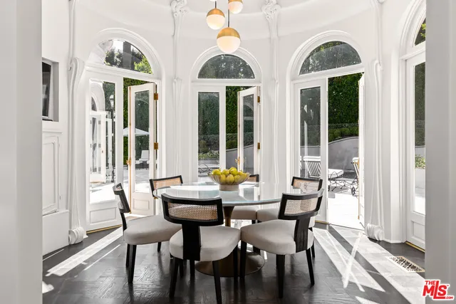 $85,000 | 1091 Laurel Way, Beverly Hills, CA 90210