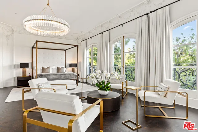 $85,000 | 1091 Laurel Way, Beverly Hills, CA 90210