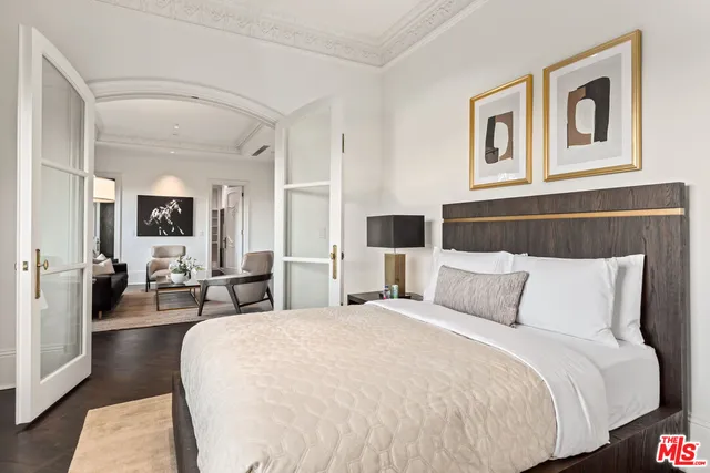 $85,000 | 1091 Laurel Way, Beverly Hills, CA 90210