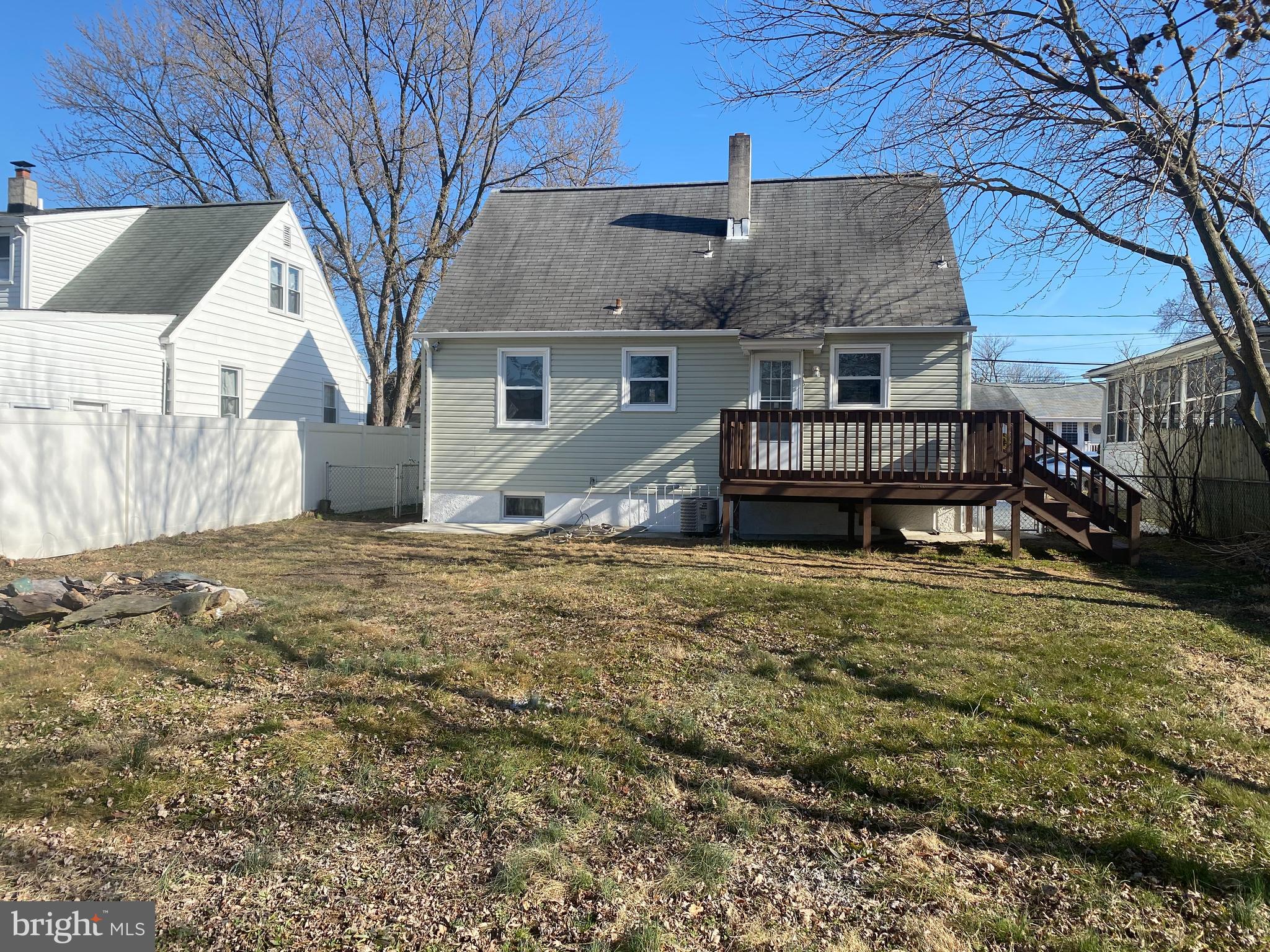 224 Wanda Road Pasadena, MD 21122 - Photo 2 of 33 Nice fenced rear yard, deck, new sidewalks, gutter