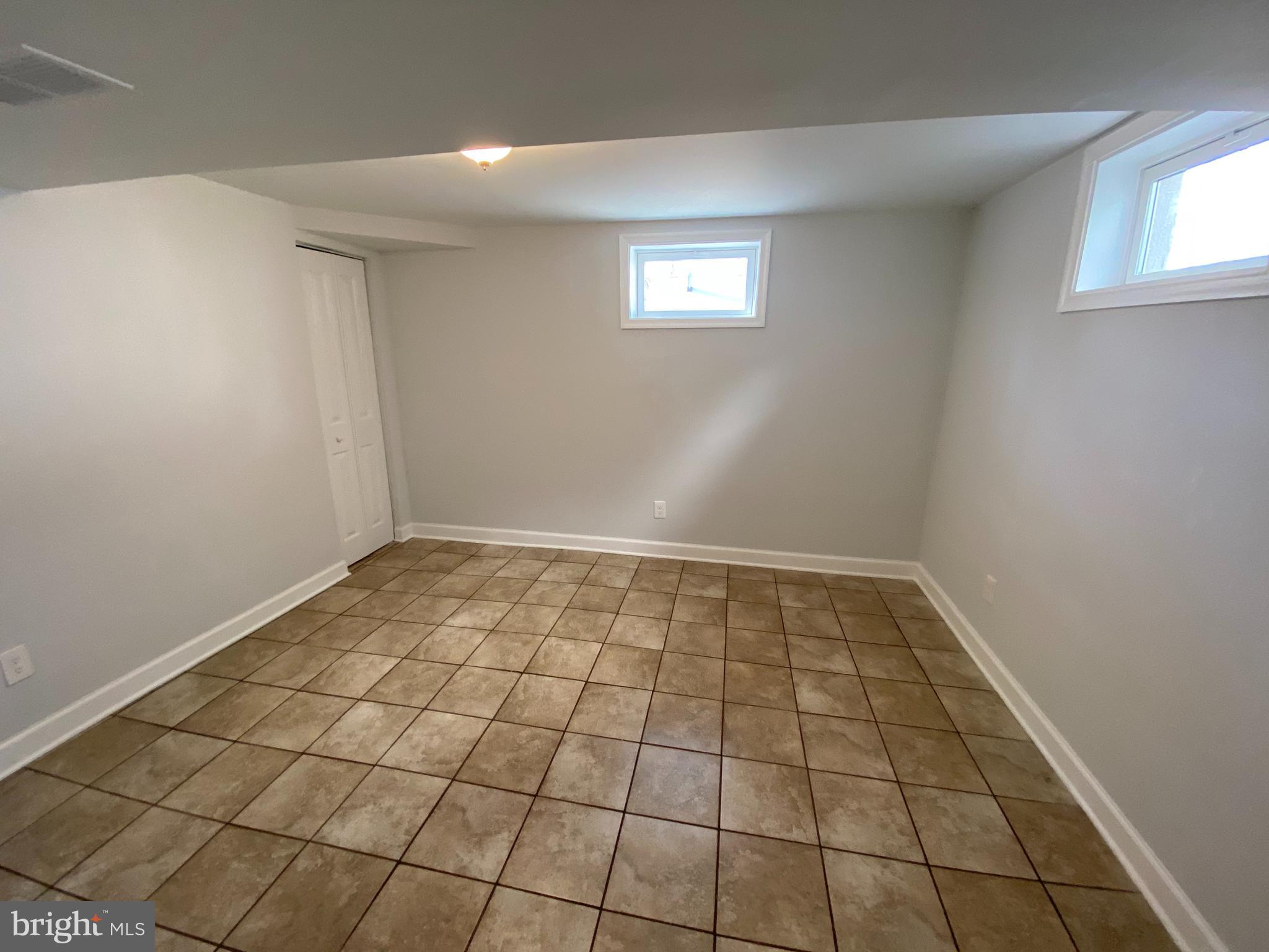 224 Wanda Road Pasadena, MD 21122 - Photo 17 of 33 Basement Bedroom #5