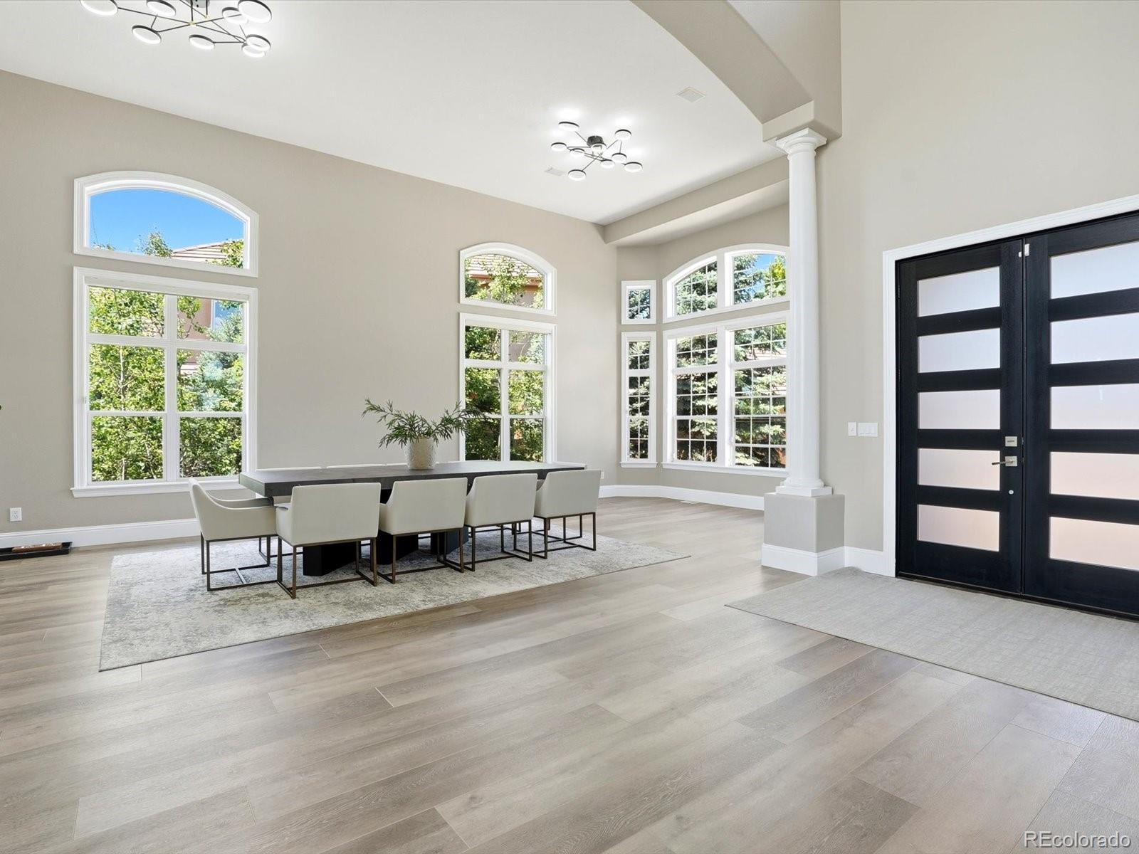 6536 South Riviera Way Aurora, CO 80016 - Photo 5 of 50