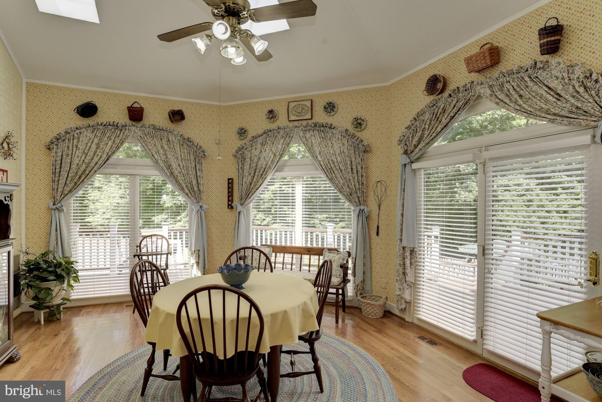 6700 Fox Ridge Road Spotsylvania, VA 22551 - Photo 18 of 29 Breakfast room