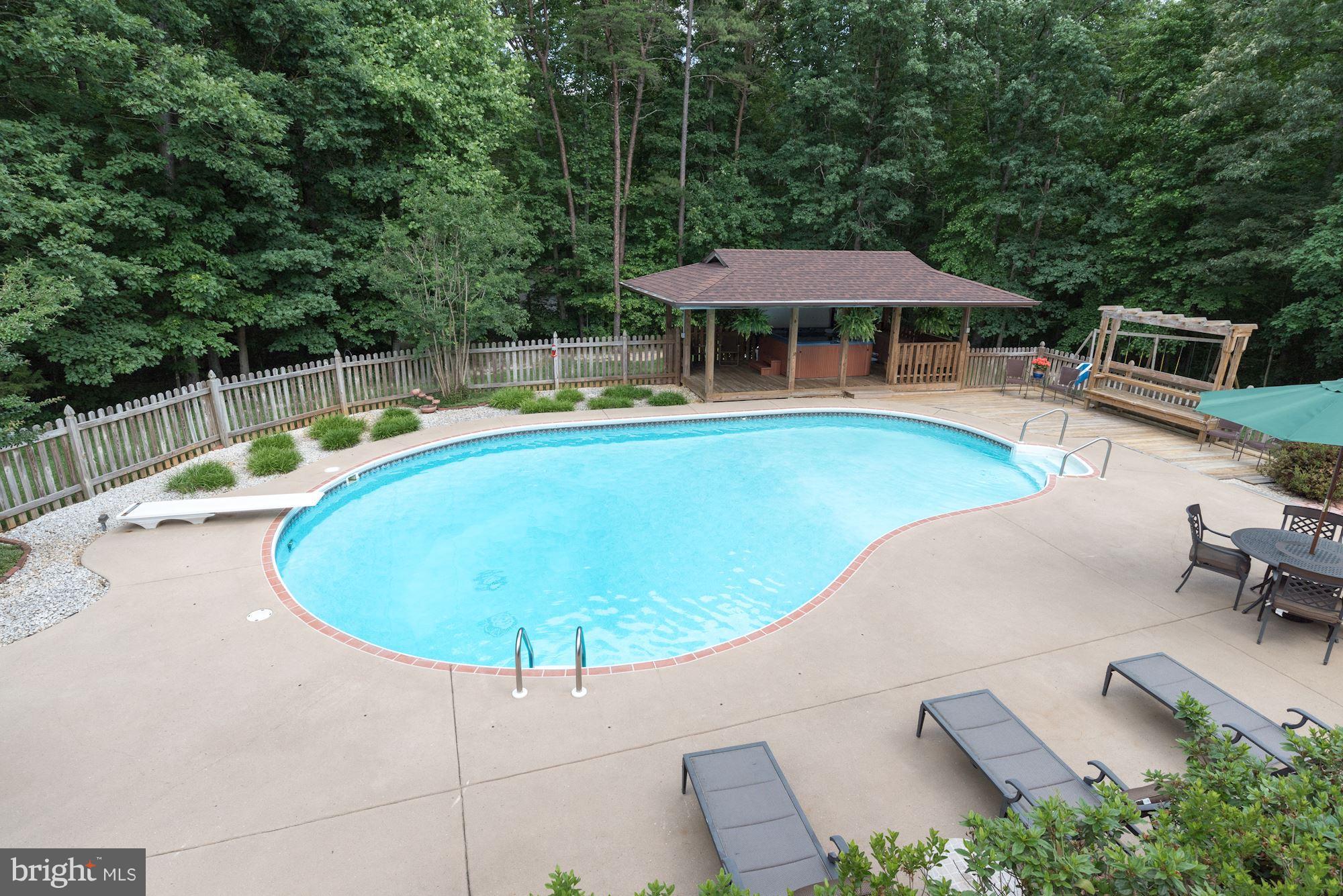 6700 Fox Ridge Road Spotsylvania, VA 22551 - Photo 8 of 29 Exterior (Rear)