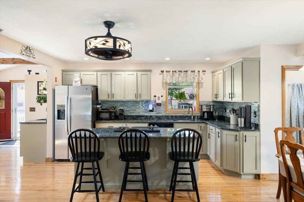 472 Potter Road Framingham, MA 01701 - Photo 12 of 42