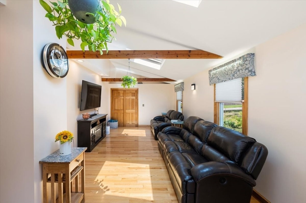 472 Potter Road Framingham, MA 01701 - Photo 18 of 42